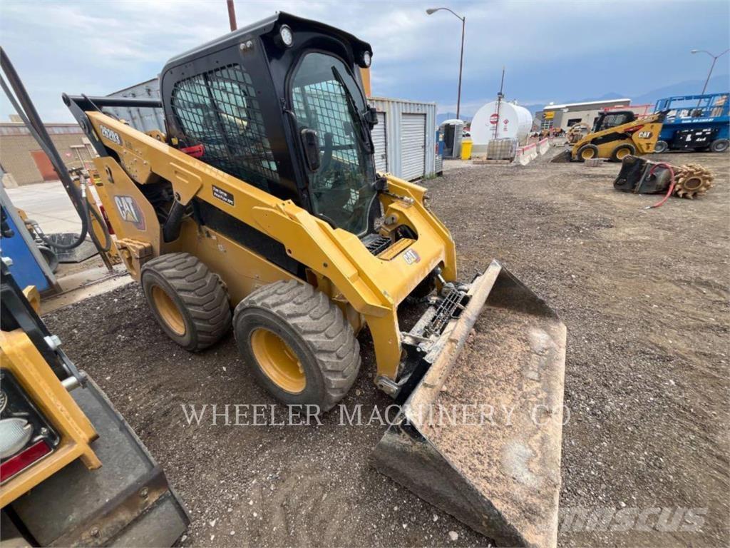CAT 262D3 C3HF Skid steer mini utovarivači