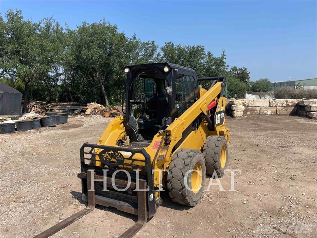 CAT 272D Skid steer mini utovarivači