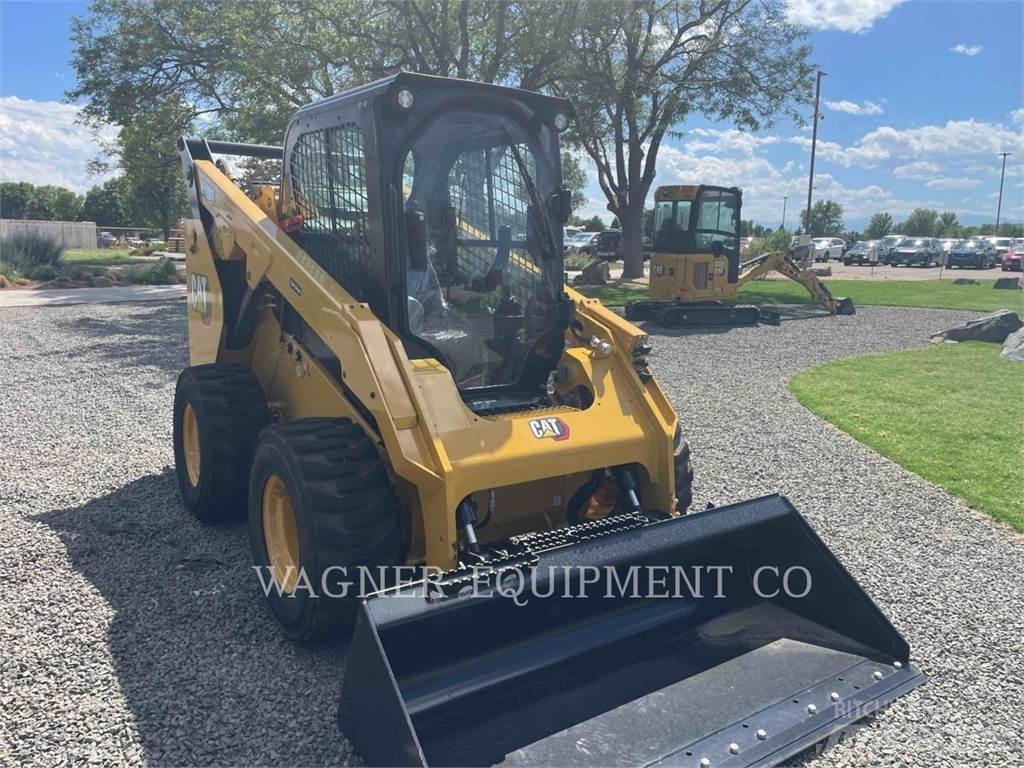 CAT 272D3 Skid steer mini utovarivači