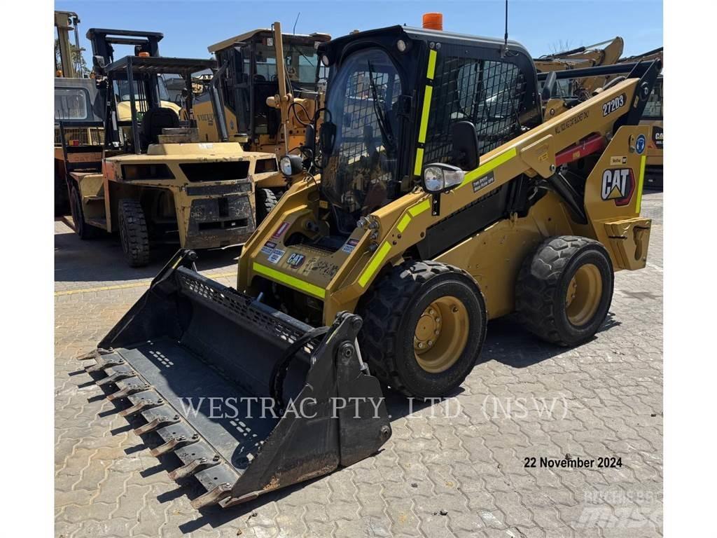 CAT 272D3 Skid steer mini utovarivači