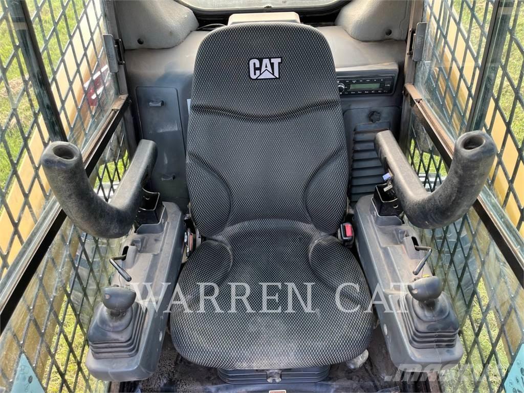 CAT 272D3 C3H3 Skid steer mini utovarivači