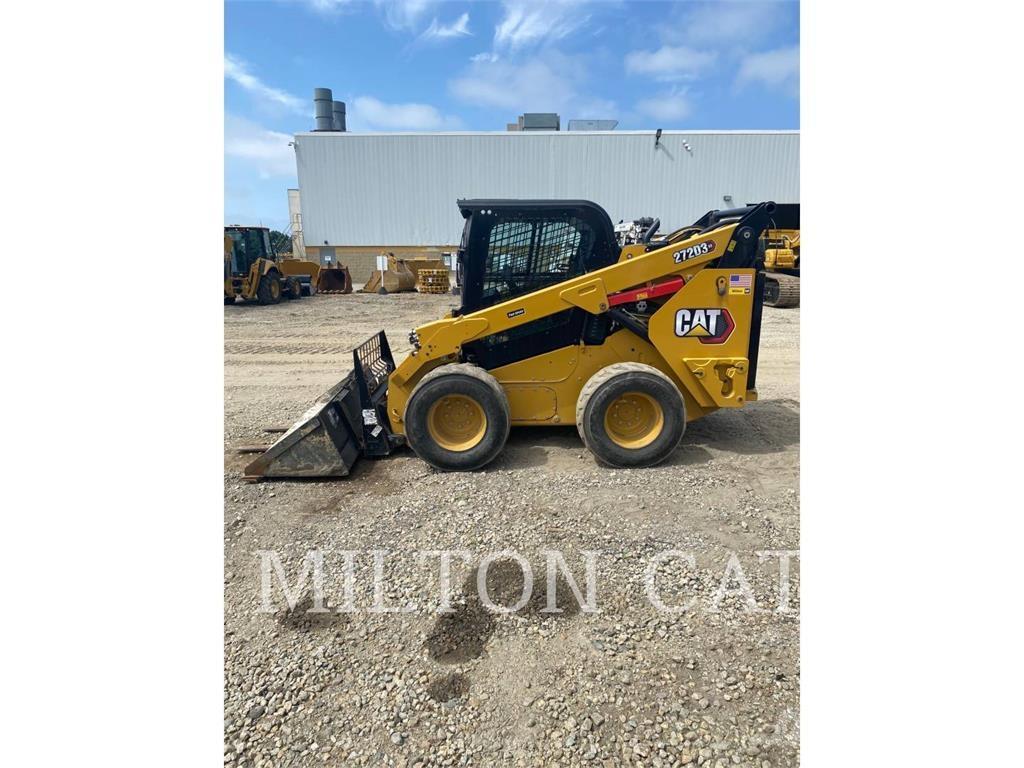 CAT 272D3XE Skid steer mini utovarivači