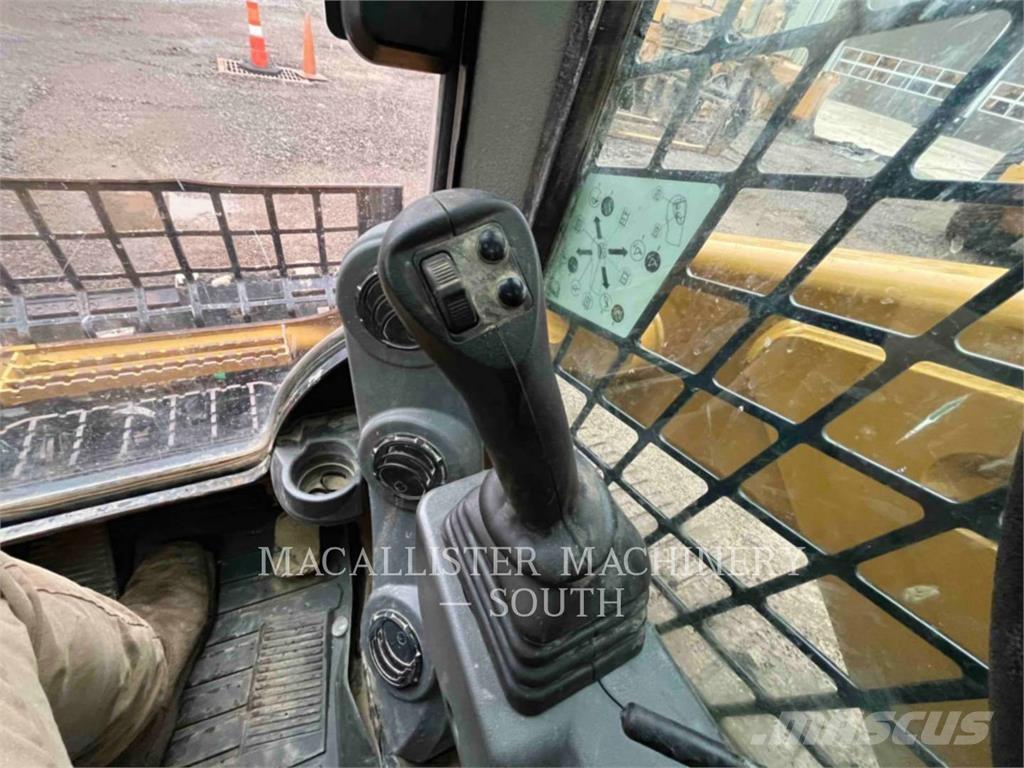 CAT 279D3 Utovarivaču guseničara