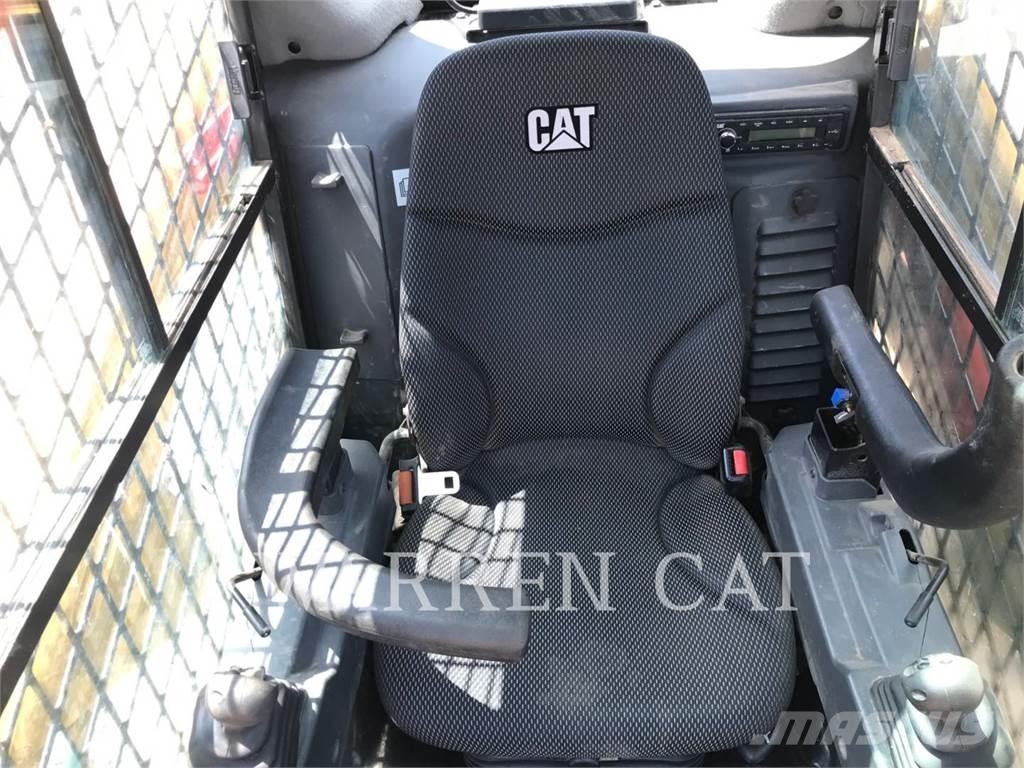 CAT 279D3 C3H2 Utovarivaču guseničara