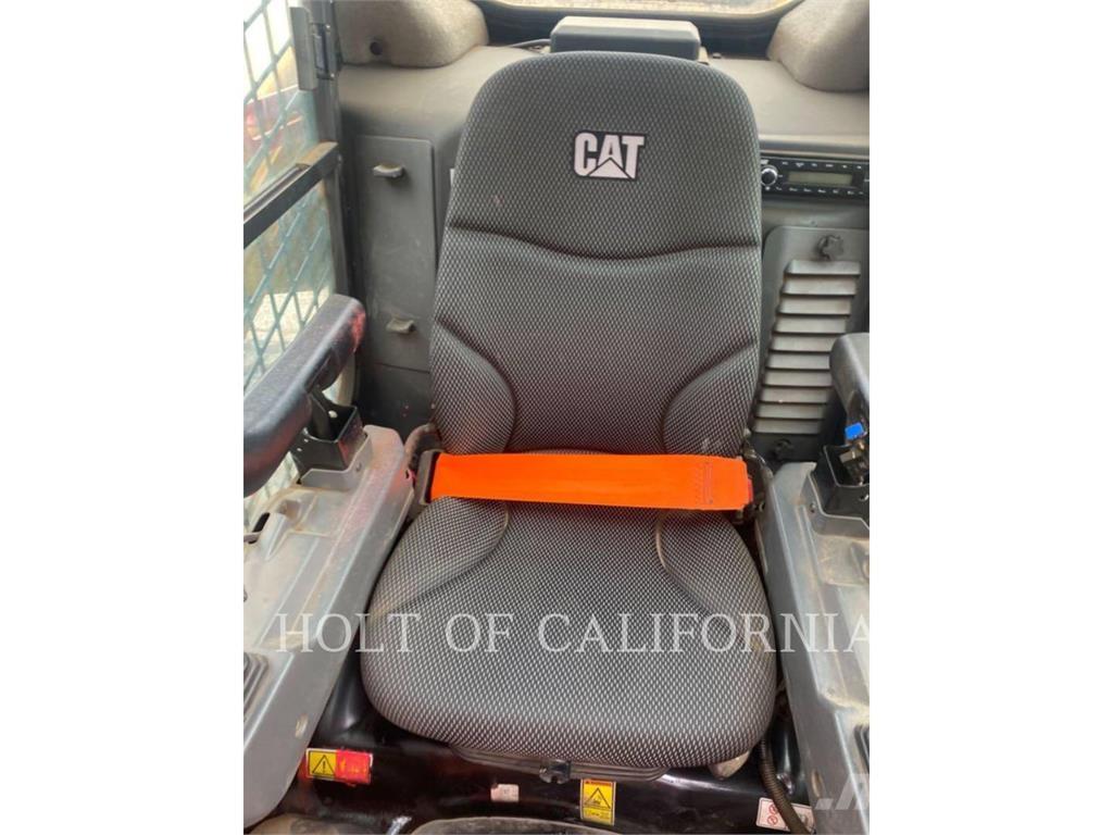 CAT 299 HF Skid steer mini utovarivači