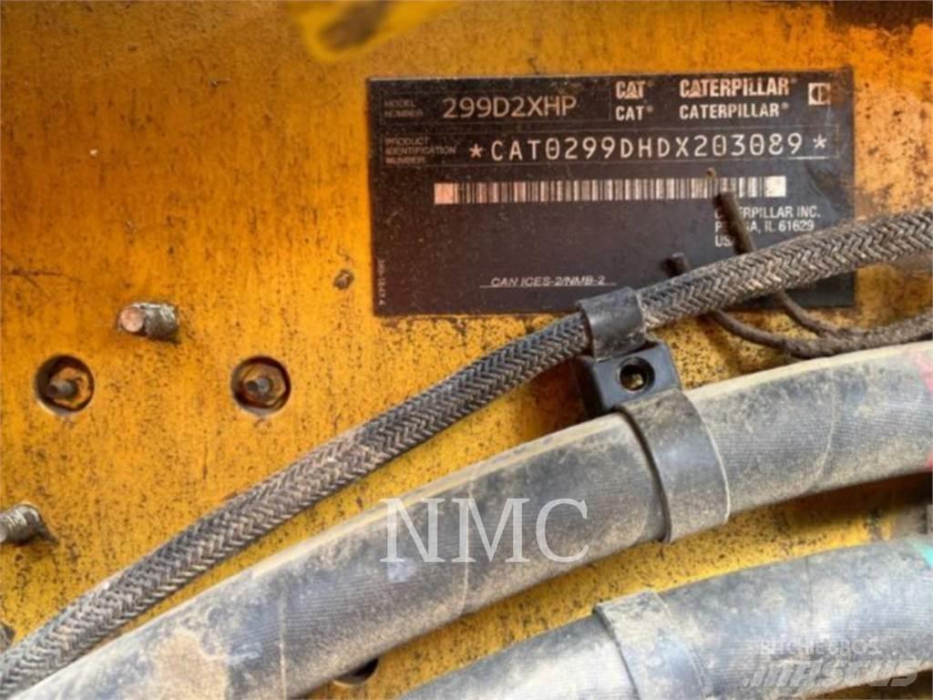 CAT 299D2 XHP Skid steer mini utovarivači