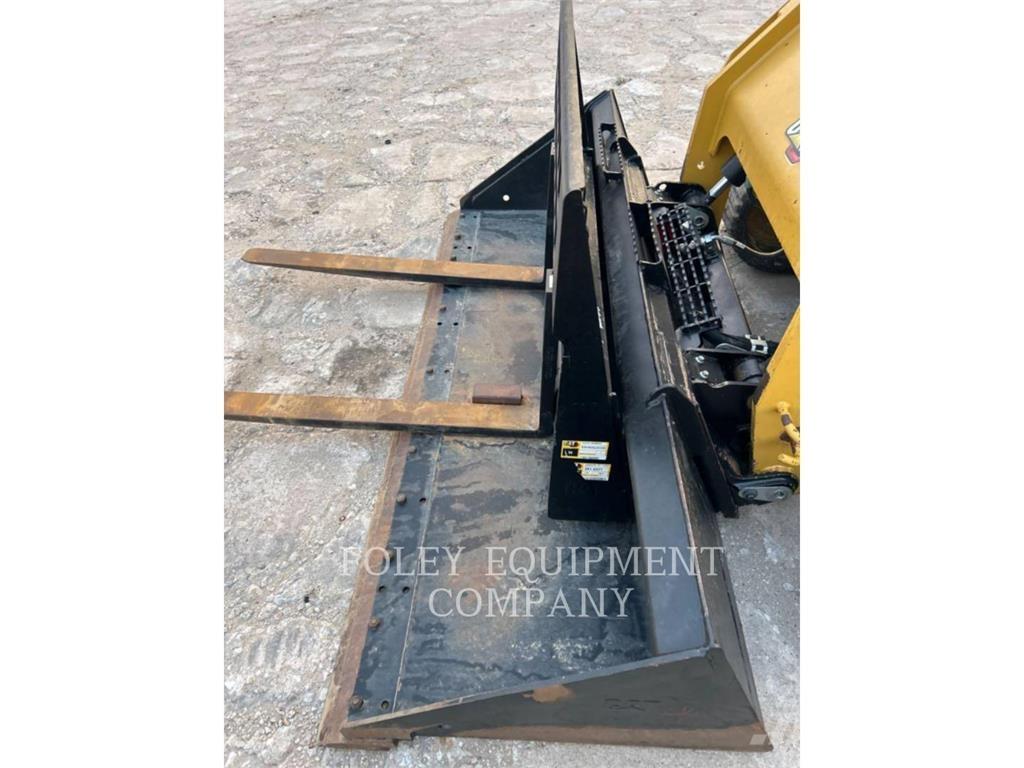 CAT 299D3XPS2C Skid steer mini utovarivači