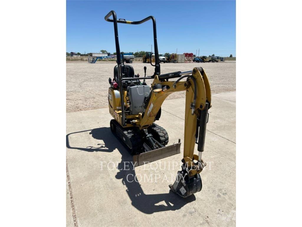 CAT 300.9DSO Bageri guseničari