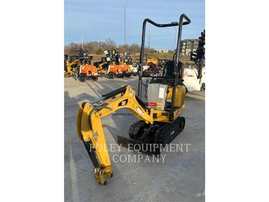 CAT 300.9DSO Bageri guseničari