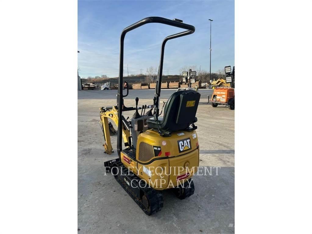 CAT 300.9DSO Bageri guseničari