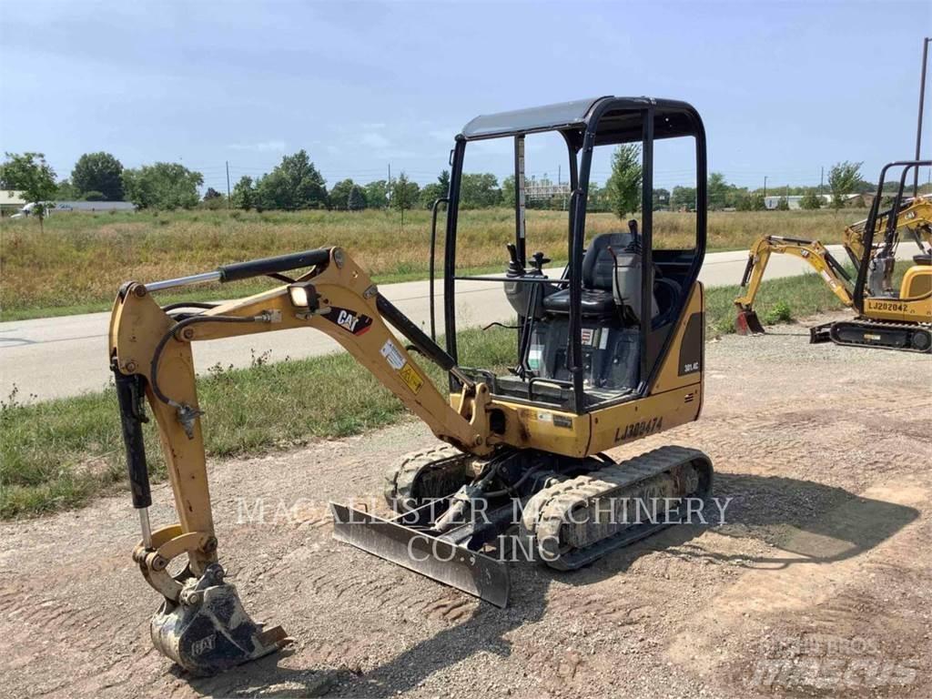 CAT 301.4C Bageri guseničari