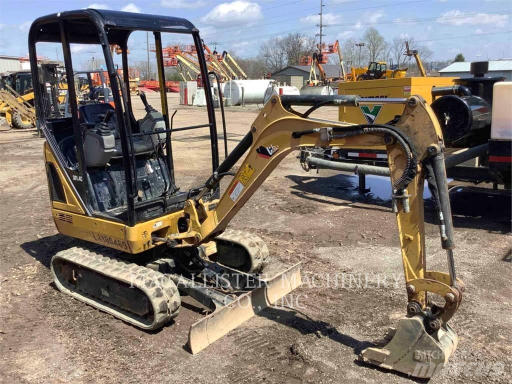 CAT 301.4C Bageri guseničari