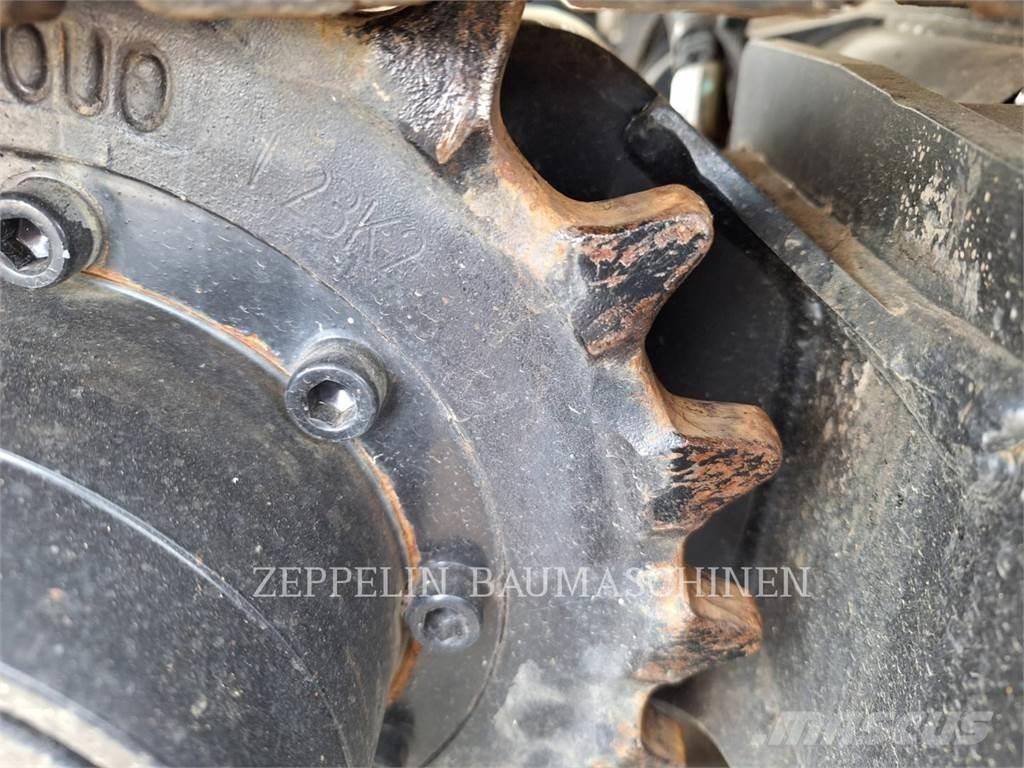CAT 301.6-05A Bageri guseničari