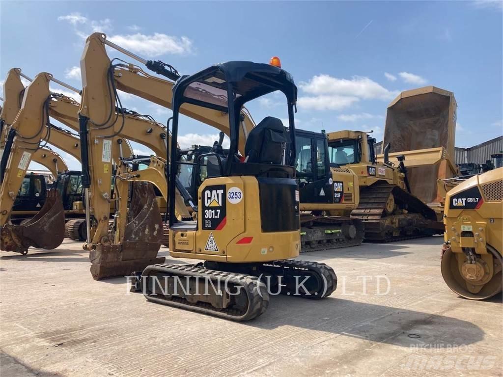 CAT 301.705 Bageri guseničari