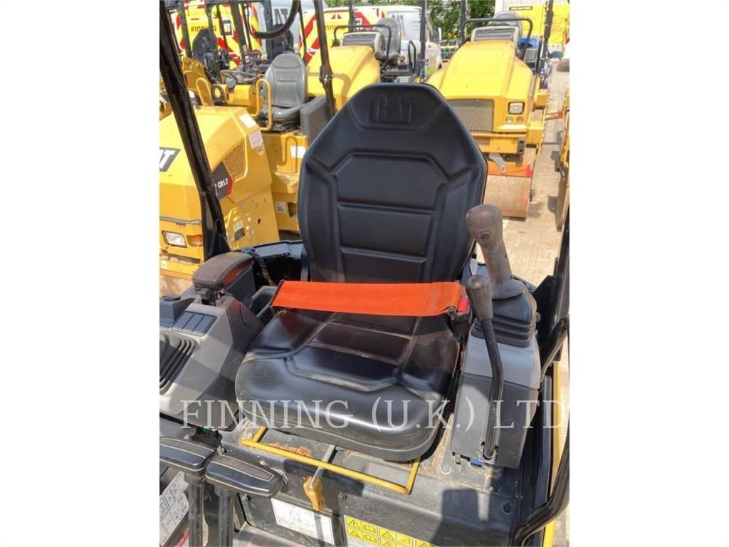 CAT 301.705 Bageri guseničari