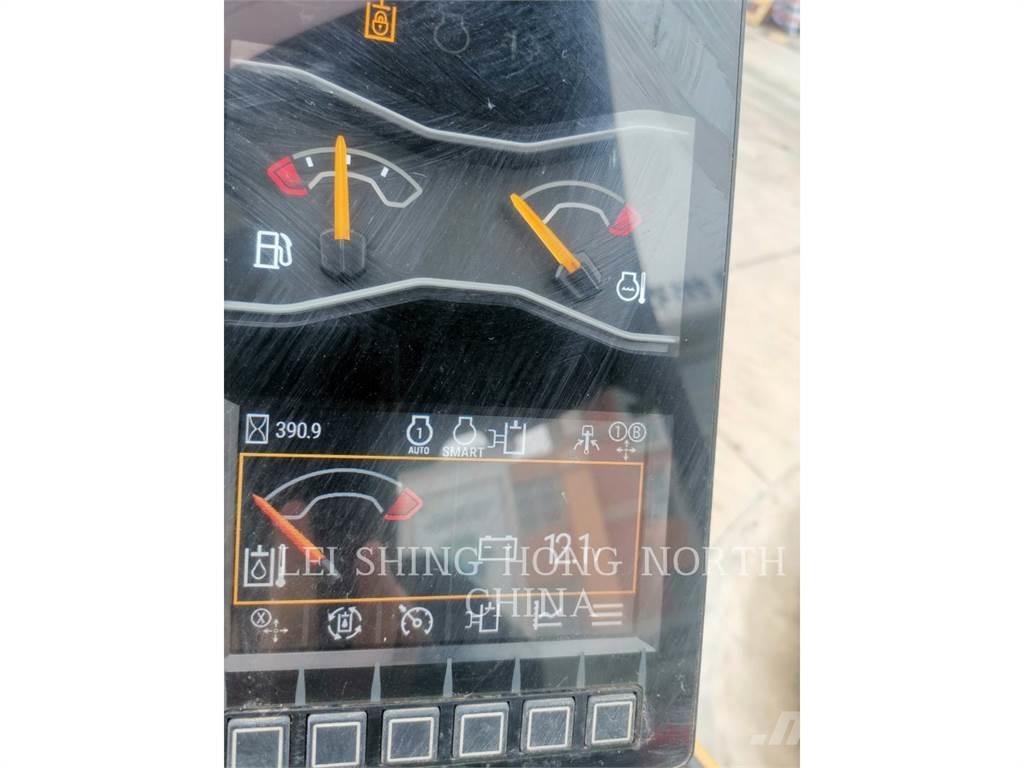 CAT 301.7CR Bageri guseničari