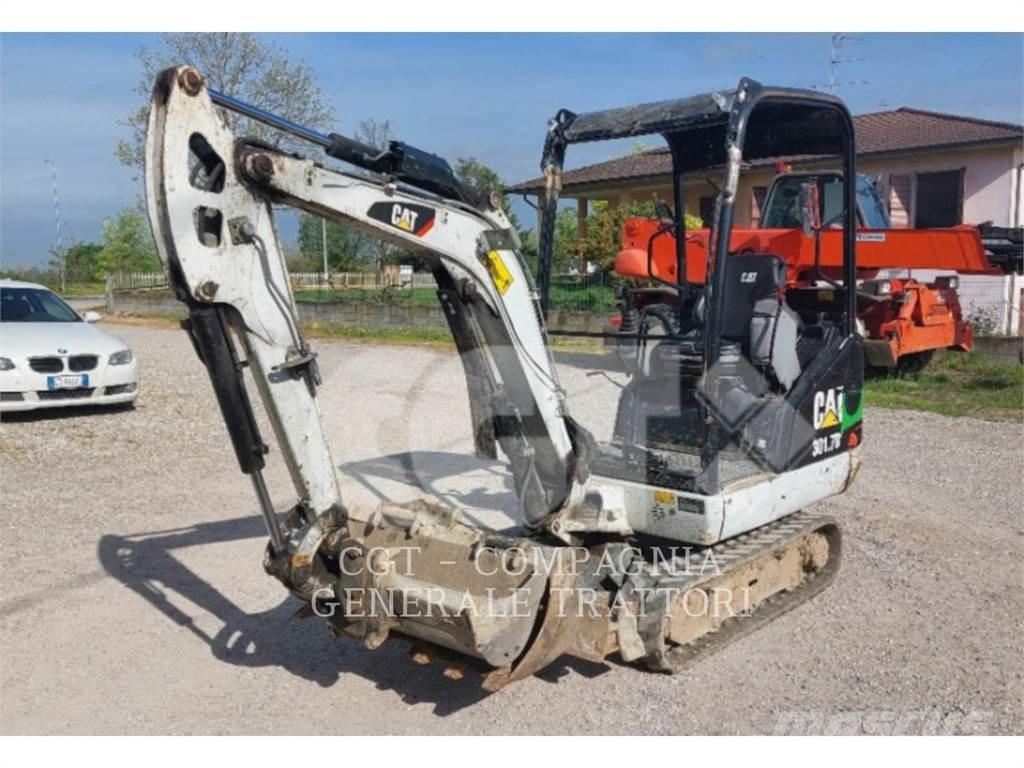CAT 301.7D Bageri guseničari