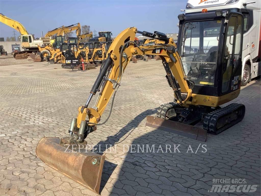 CAT 301.7D Bageri guseničari