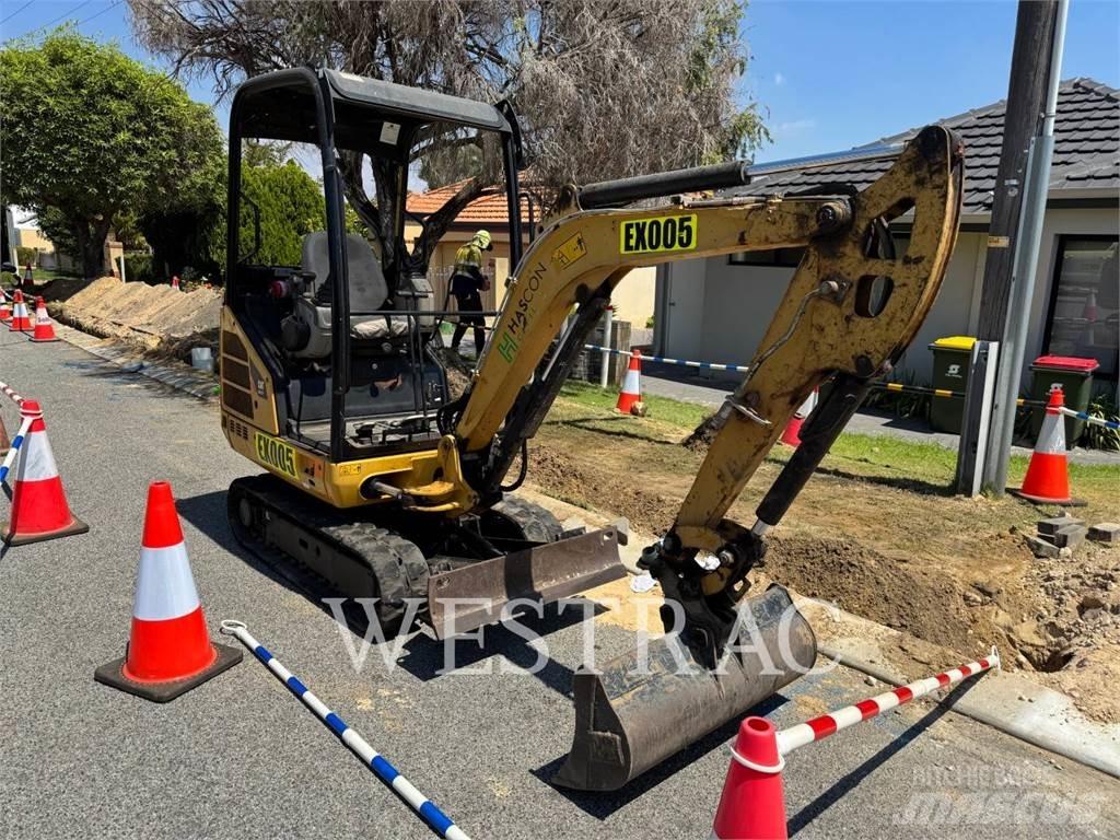 CAT 301.7D Mini bageri < 7t