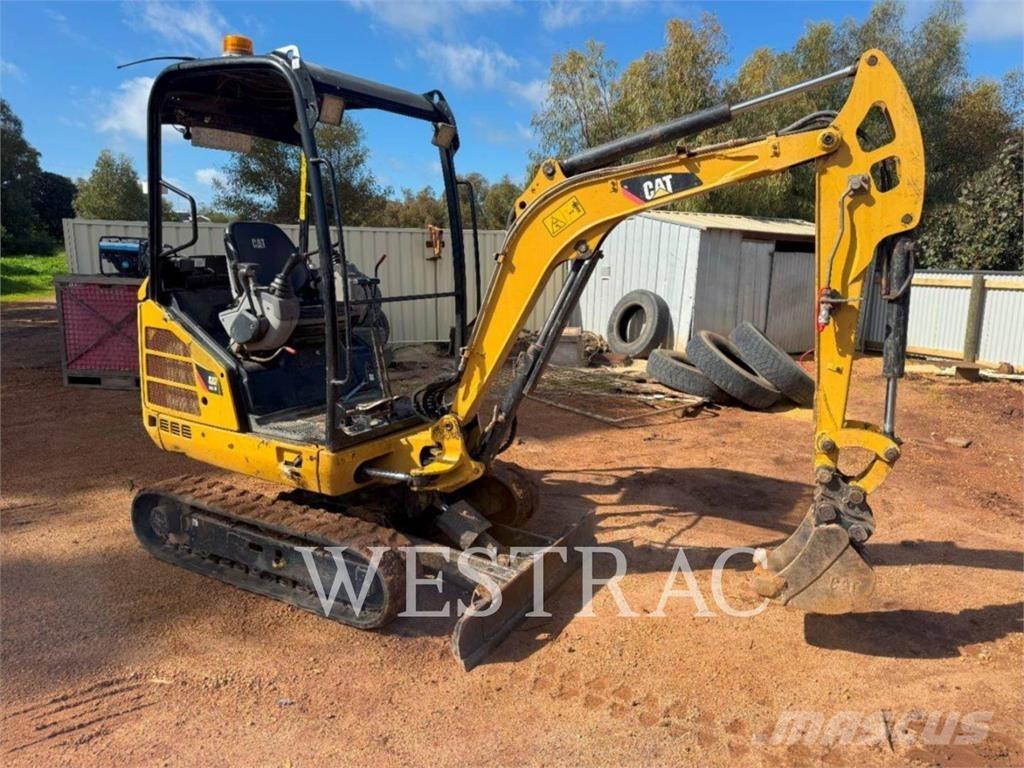 CAT 301.7D Bageri guseničari