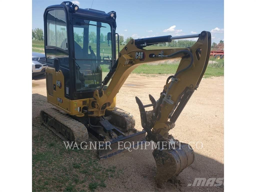 CAT 301.8 Bageri guseničari