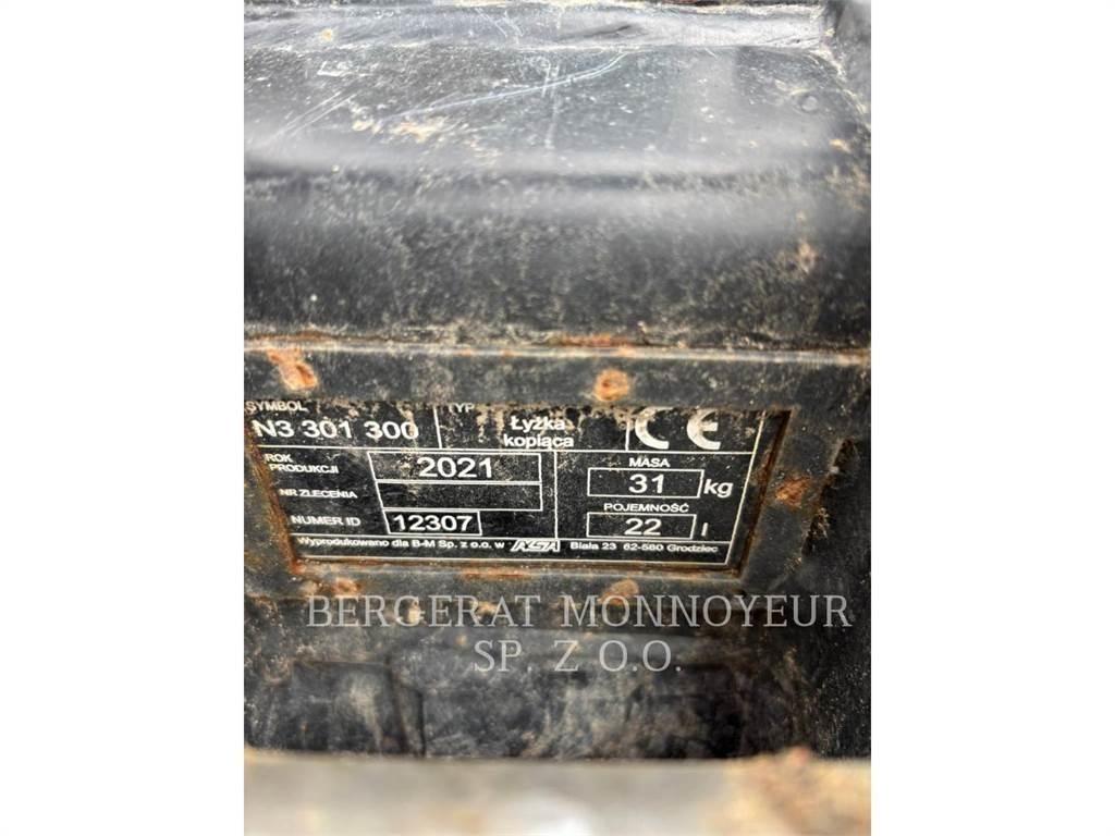 CAT 301.8 Bageri guseničari