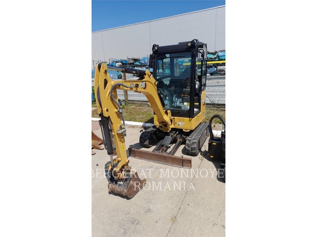 CAT 301.8-05 Bageri guseničari