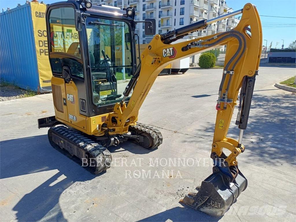 CAT 301.8-05 Bageri guseničari
