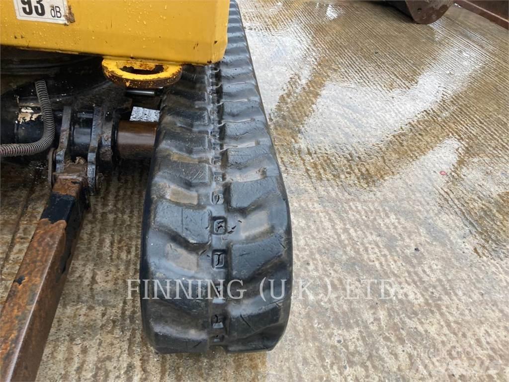 CAT 301.8-05A Bageri guseničari