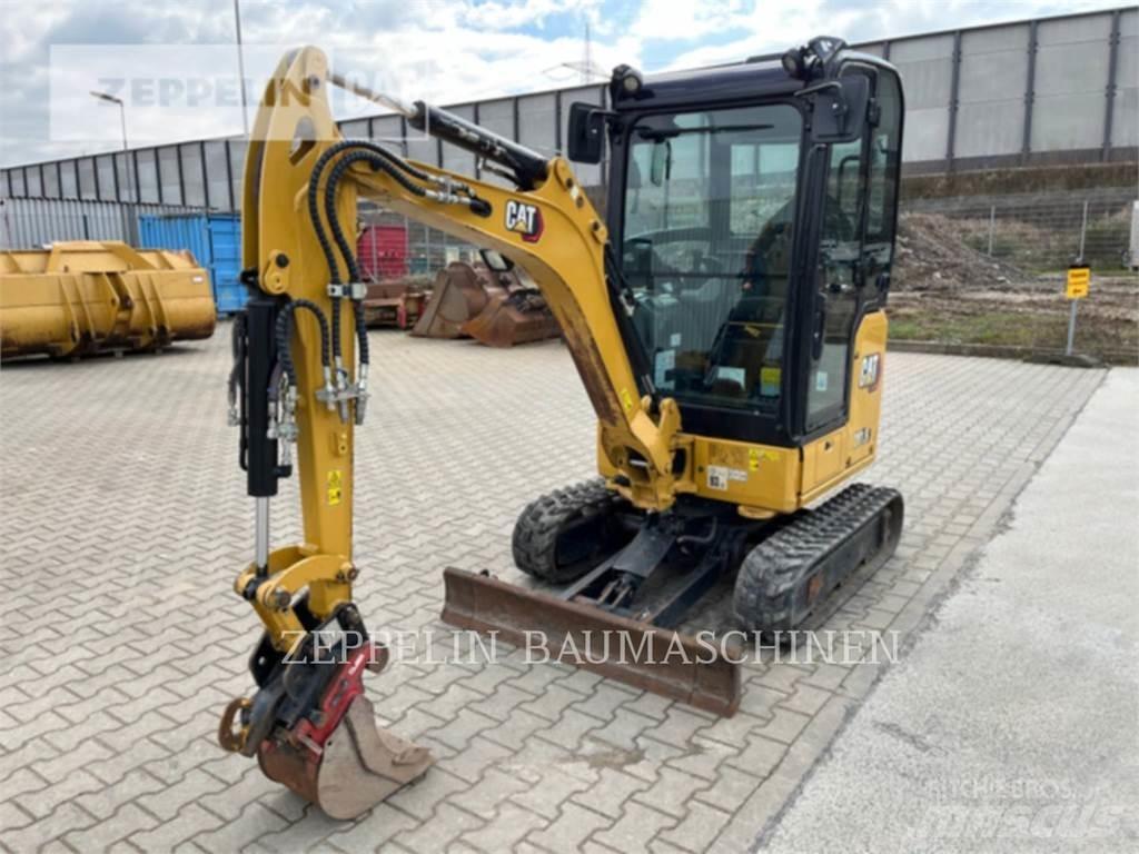 CAT 301.8-05A Bageri guseničari