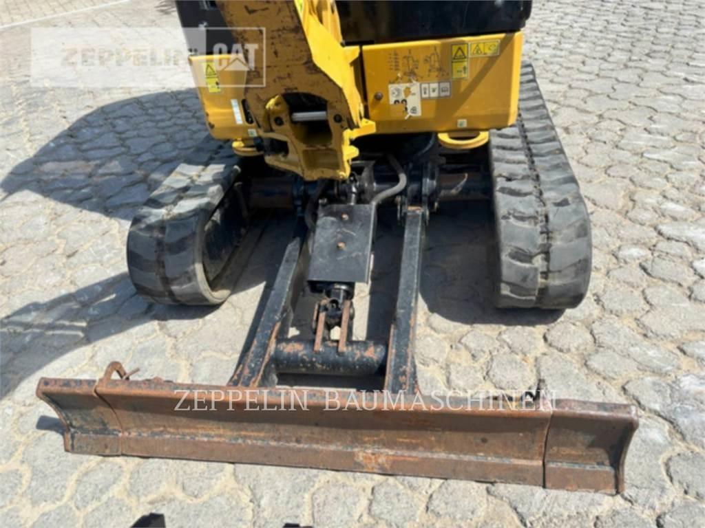 CAT 301.8-05A Bageri guseničari