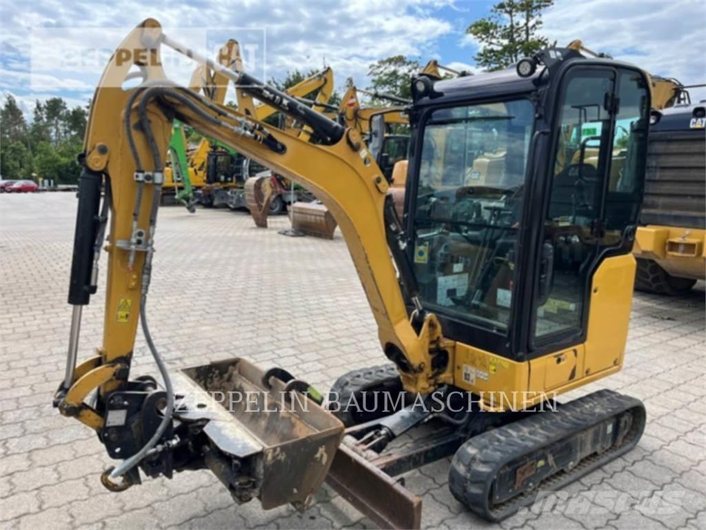 CAT 301.8-05A Bageri guseničari