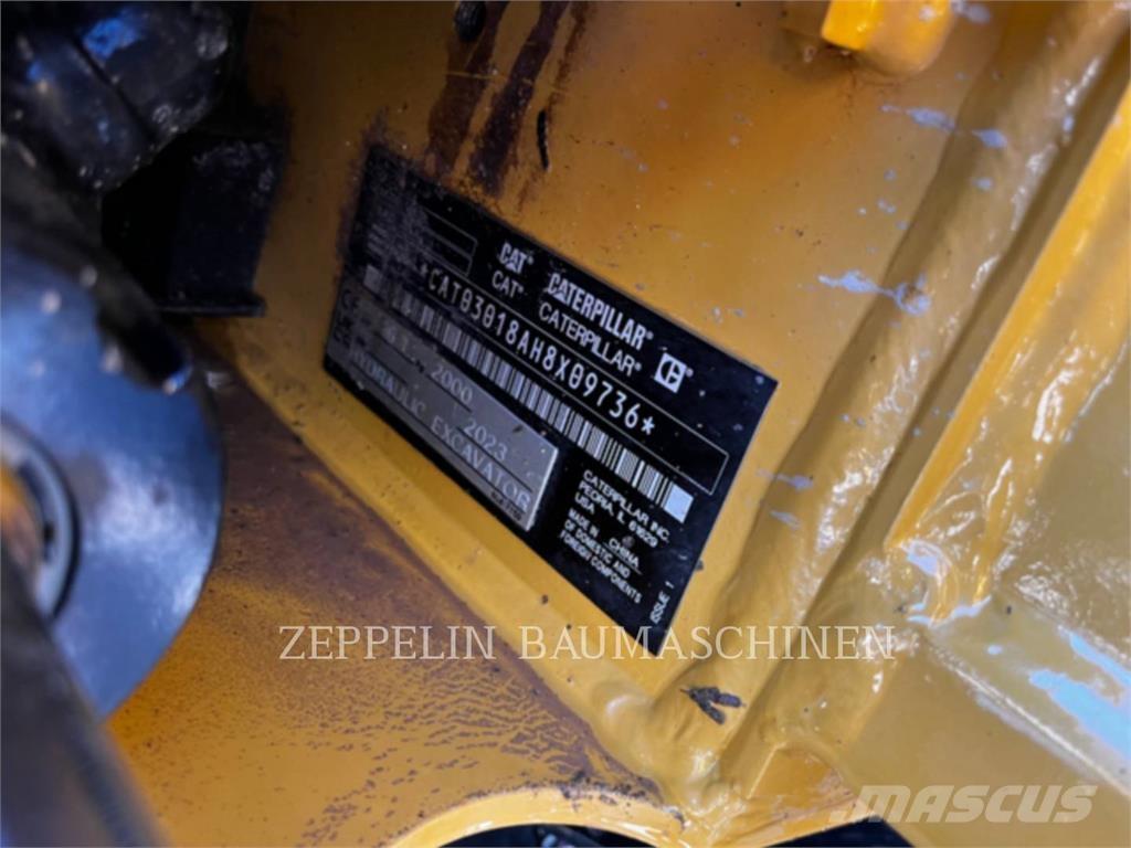 CAT 301.8-05A Bageri guseničari