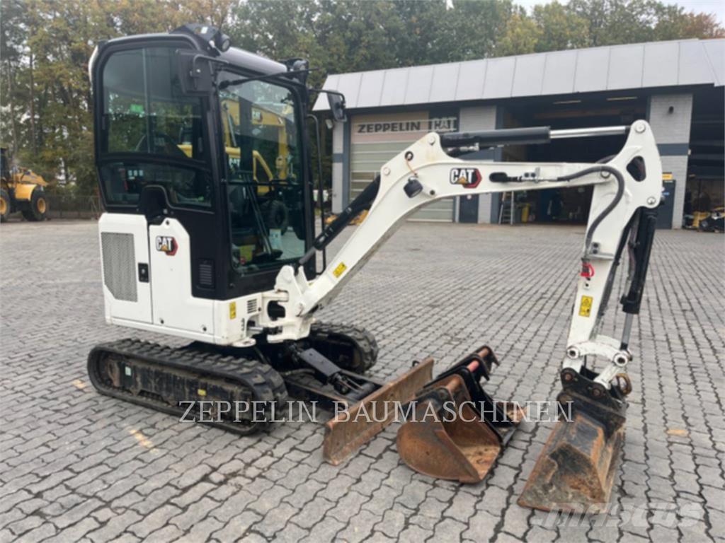 CAT 301.8-05A Bageri guseničari