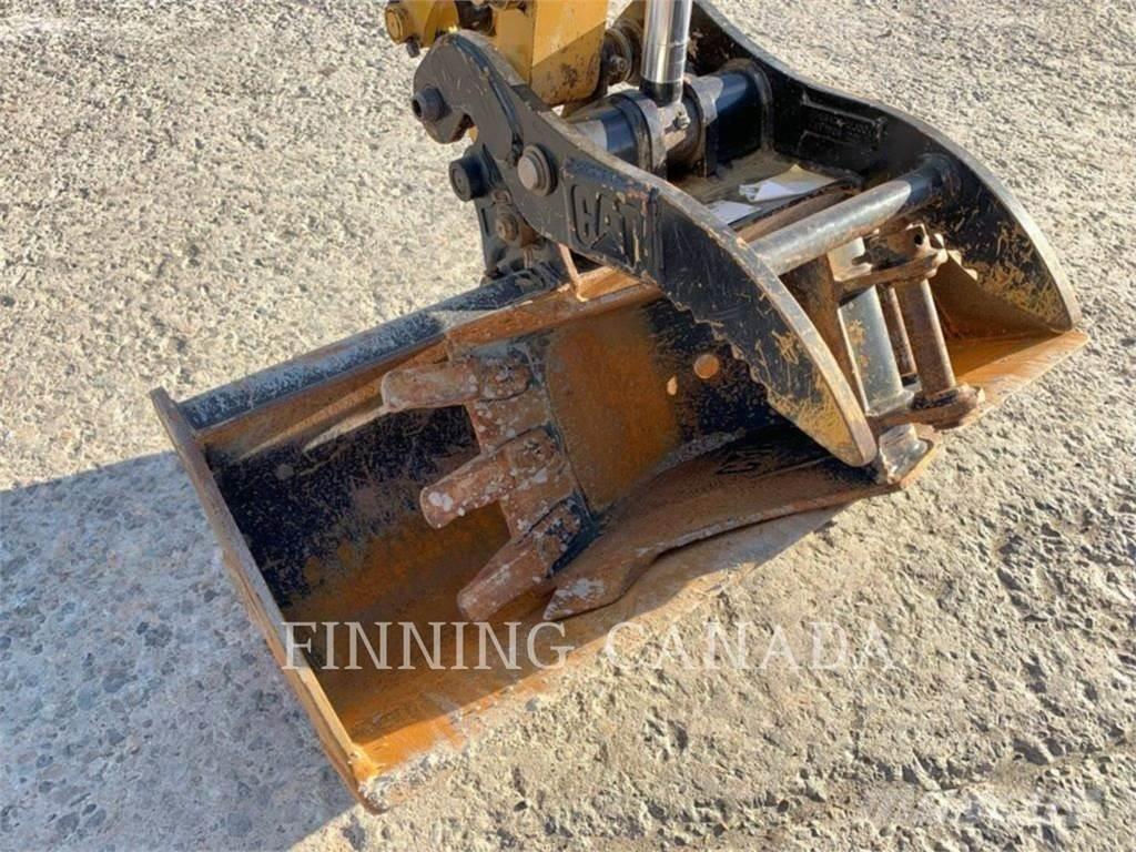CAT 302-05 Bageri guseničari