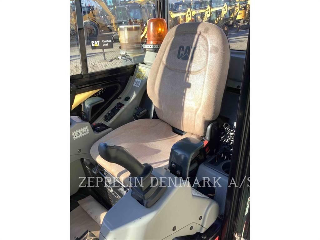 CAT 302.5C Bageri guseničari