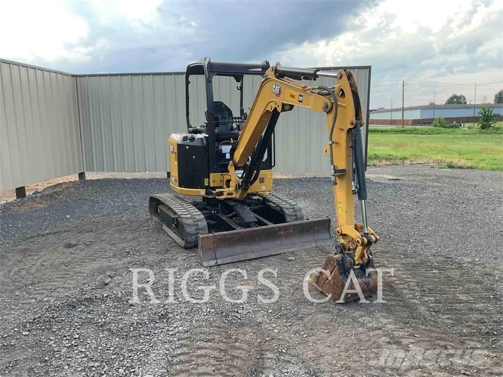 CAT 302.7 Bageri guseničari