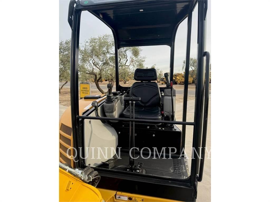 CAT 302.7D CR Bageri guseničari