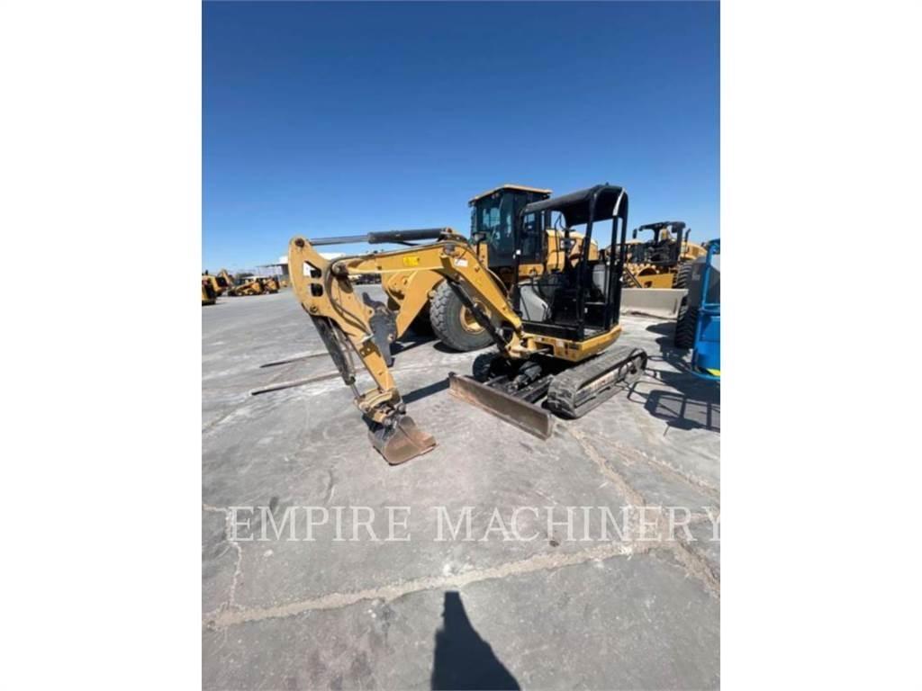 CAT 302.7D CR Bageri guseničari