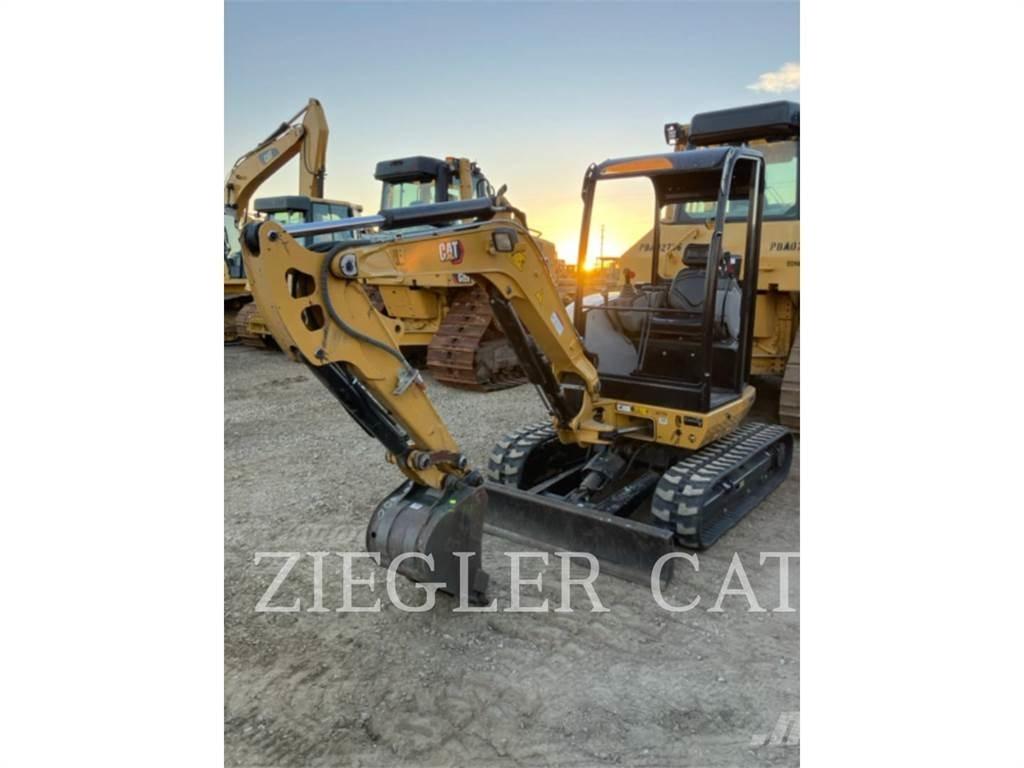 CAT 302.7DCR Bageri guseničari