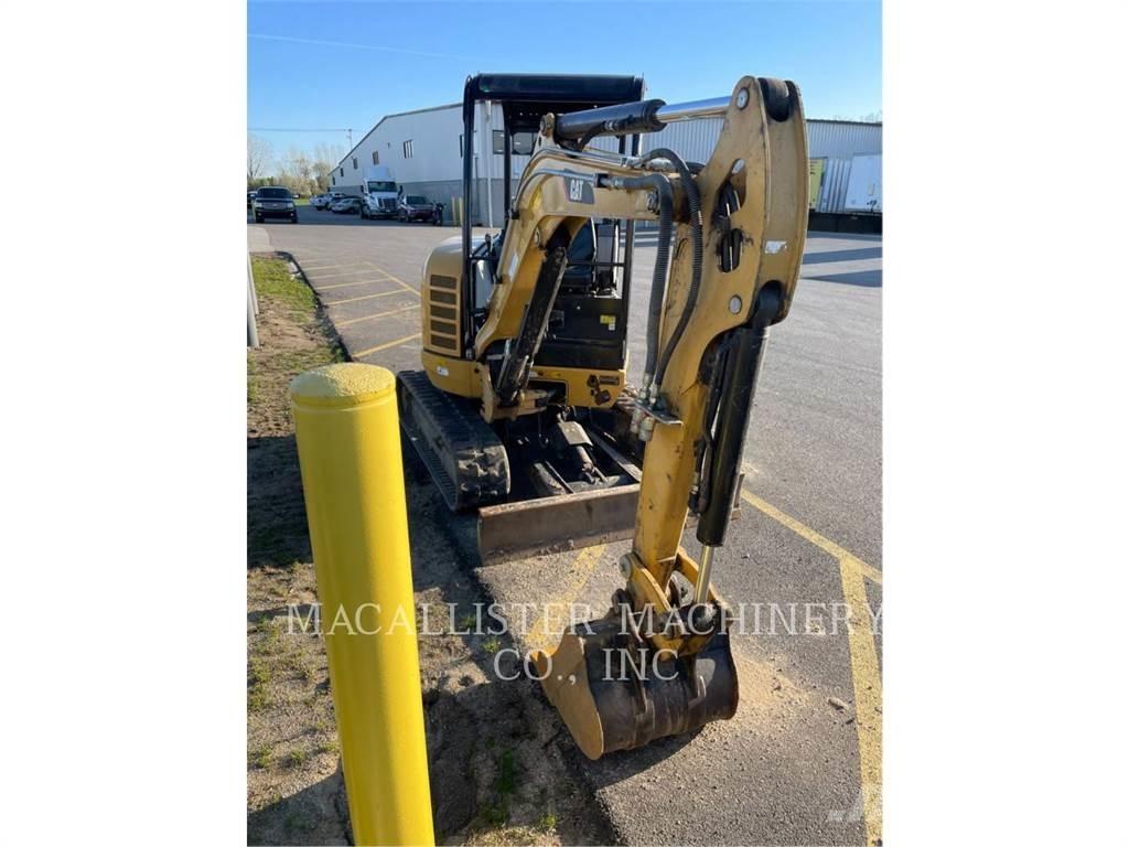 CAT 302.7DCR Bageri guseničari