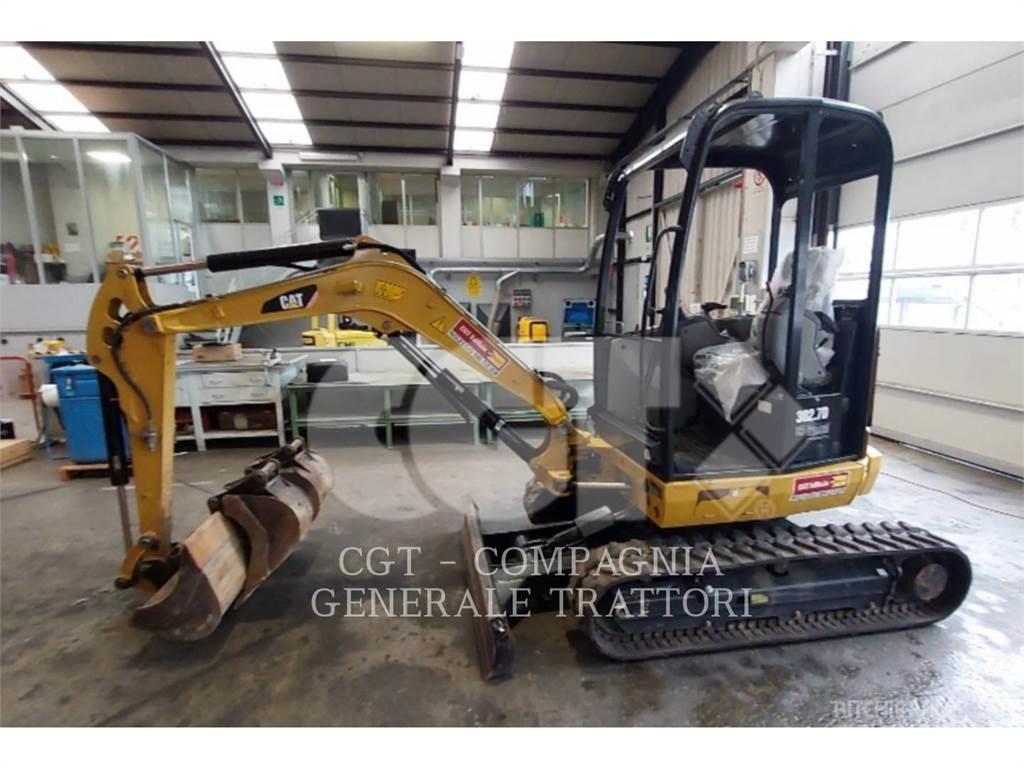 CAT 302.7DCR Bageri guseničari