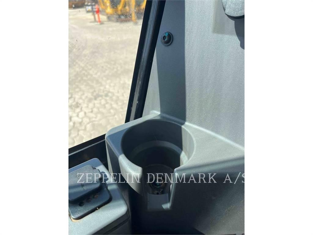 CAT 30205CR Mini bageri < 7t