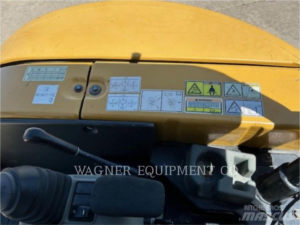 CAT 303.5E2 Bageri guseničari