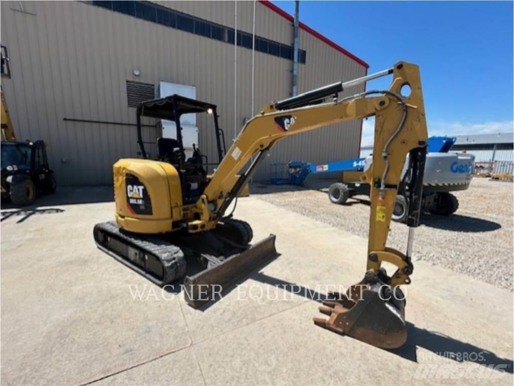 CAT 303.5E2 Bageri guseničari