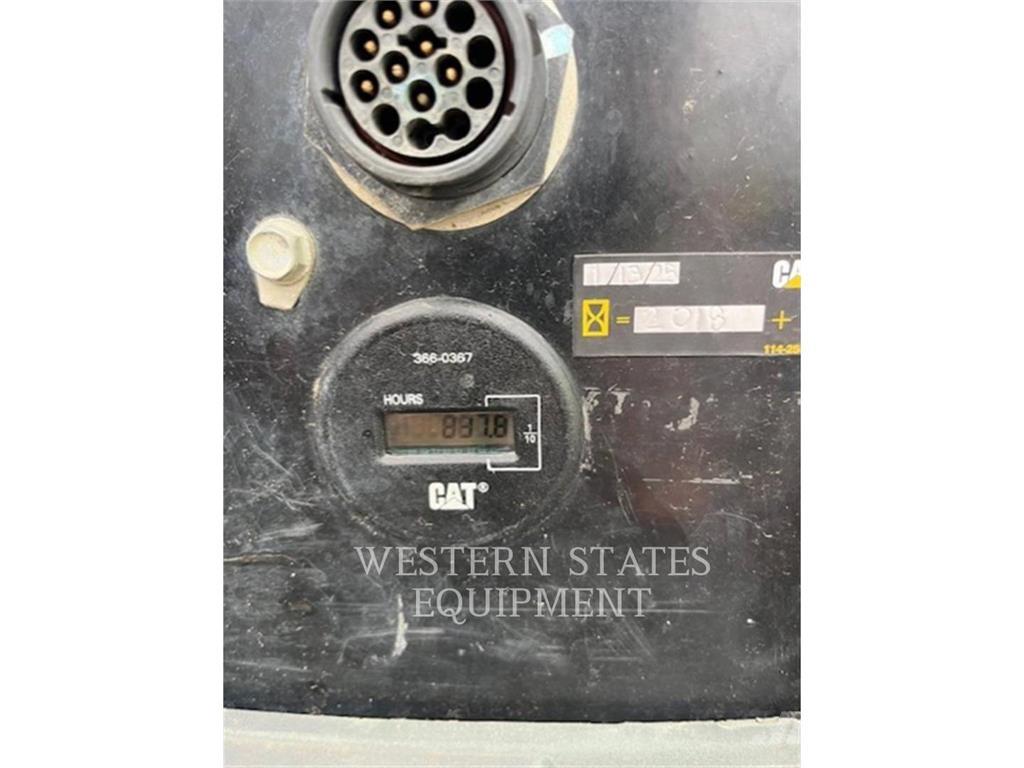 CAT 304E2 Bageri guseničari