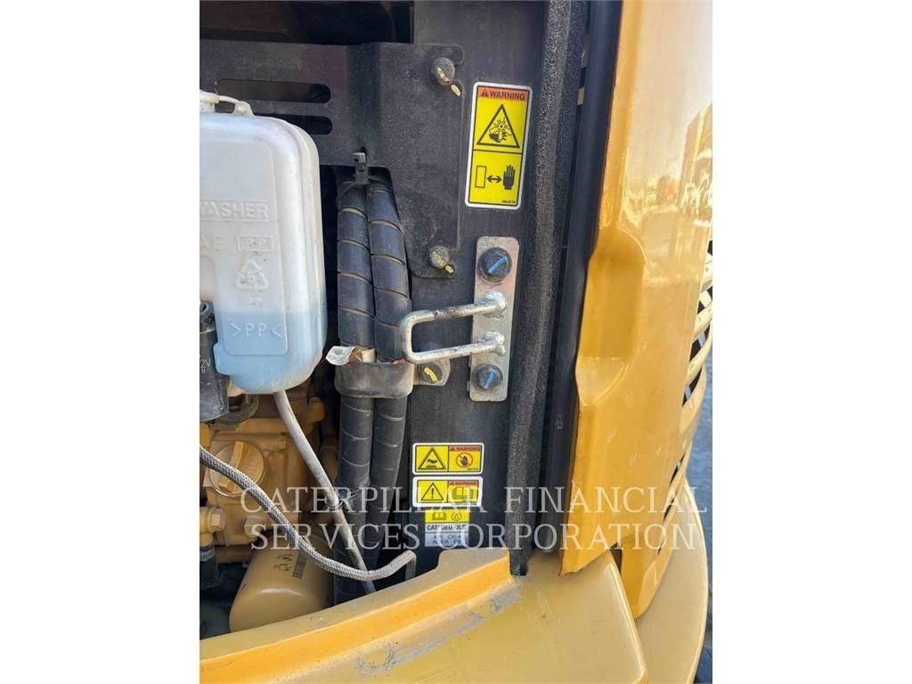 CAT 304E2CR Bageri guseničari