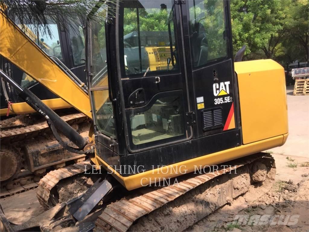 CAT 305.5E2 Bageri guseničari