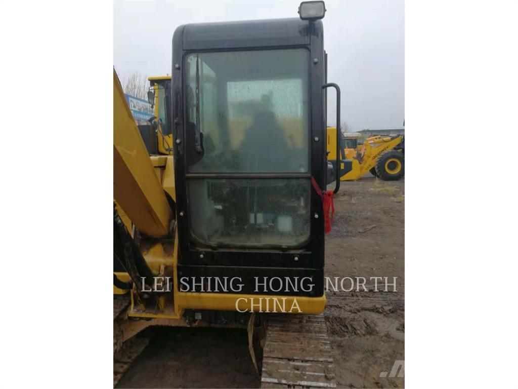 CAT 305.5E2 Bageri guseničari