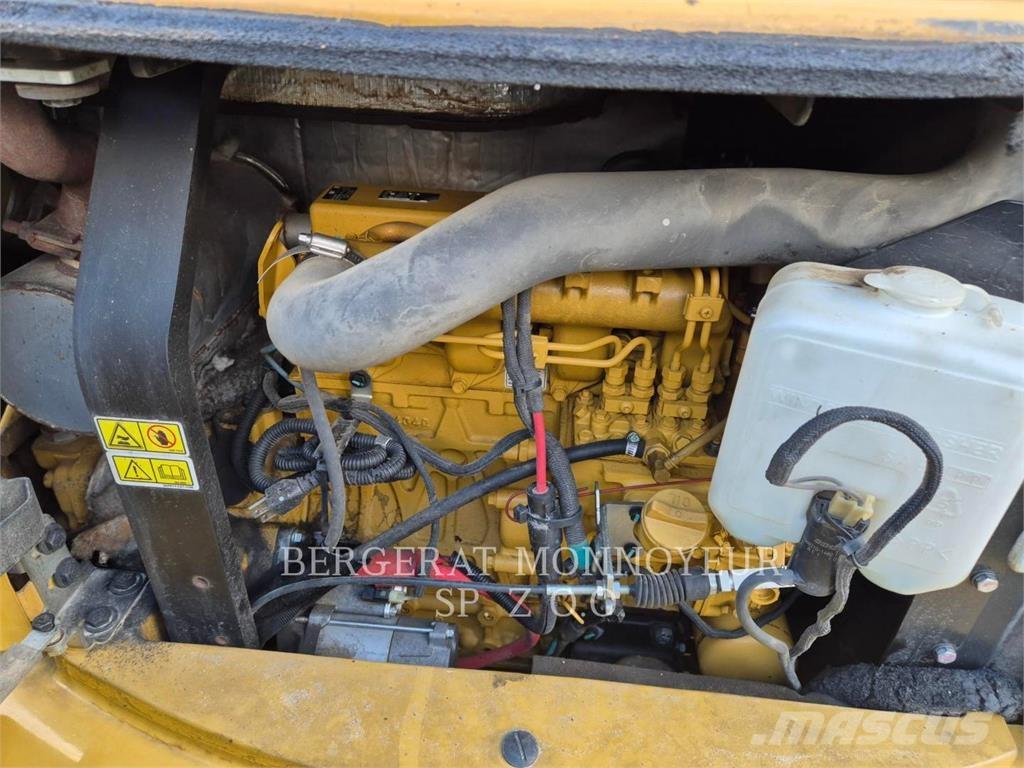 CAT 305.5E2CR Bageri guseničari